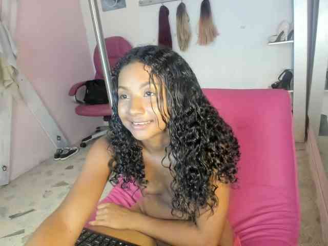 doll-star webcam
