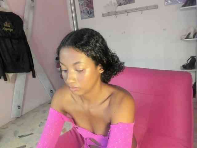 doll-star webcam