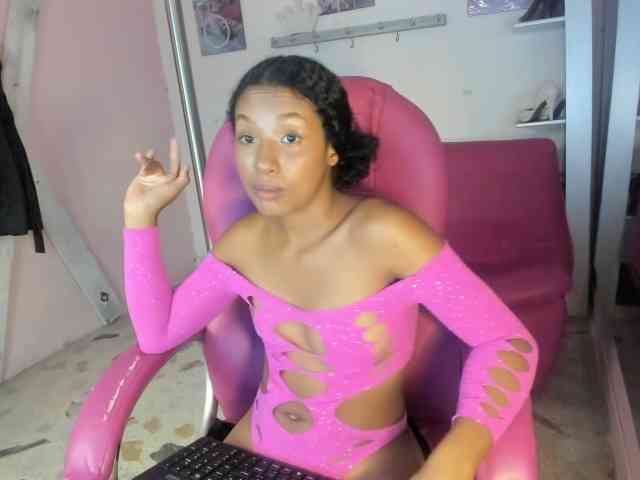 doll-star webcam