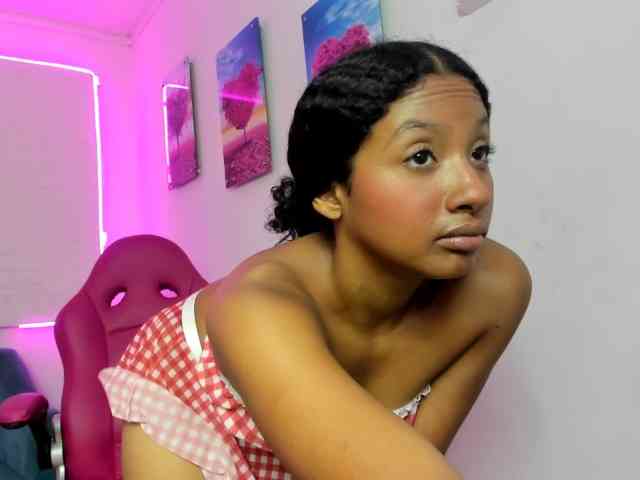 doll-star webcam