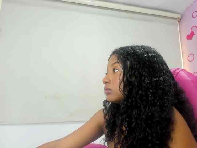 doll-star webcam