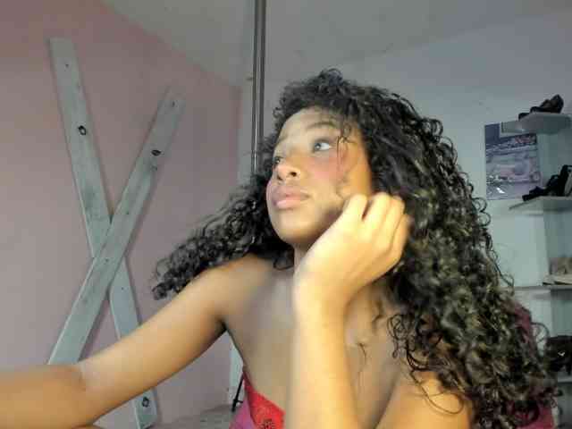 doll-star webcam