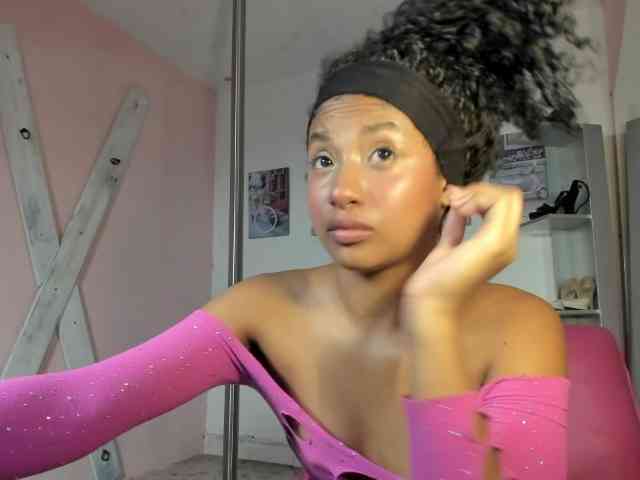 doll-star webcam
