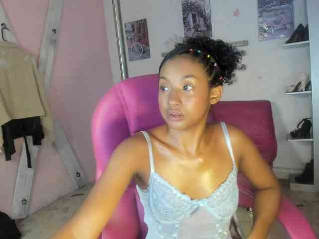 doll-star webcam