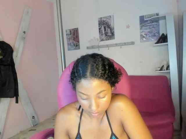 doll-star webcam