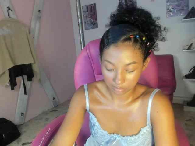 doll-star webcam