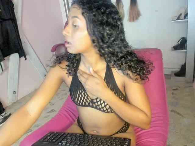 doll-star webcam