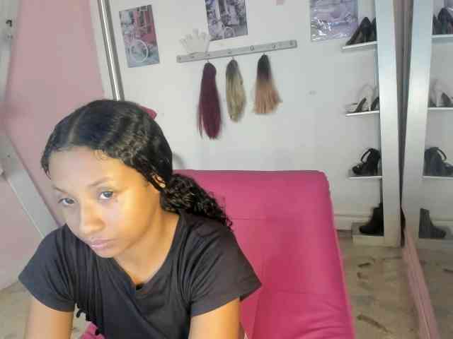 doll-star webcam