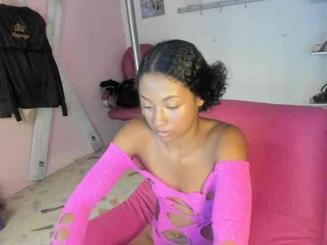 doll-star webcam