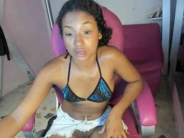 doll-star webcam
