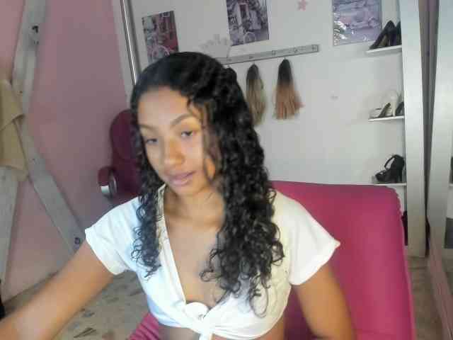 doll-star webcam
