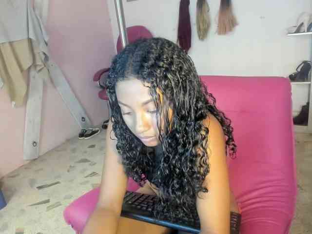 doll-star webcam