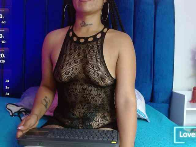 Alaia-wish1 webcam