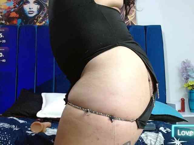 Alaia-wish1 webcam