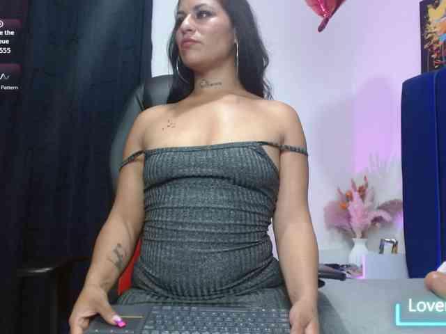Alaia-wish1 webcam