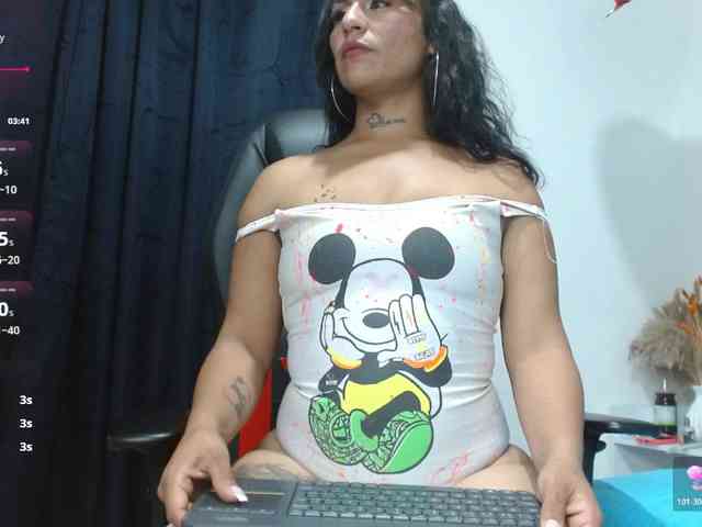 Alaia-wish1 webcam