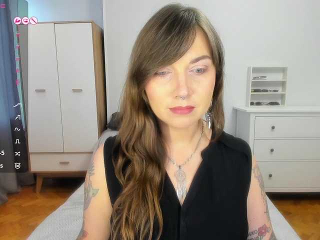 StacyButterfly live cam on BongaCams