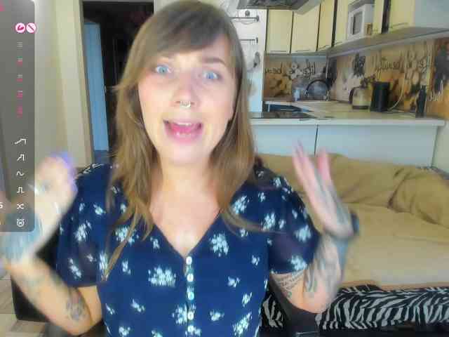 StacyButterfly webcam