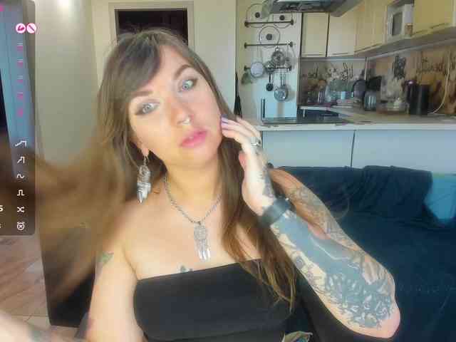 StacyButterfly webcam
