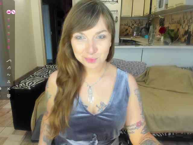 StacyButterfly webcam