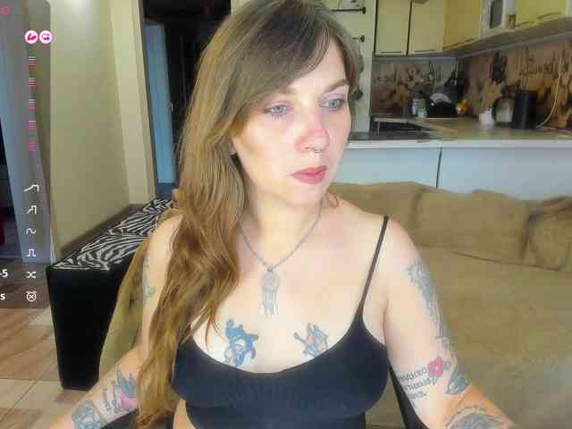 StacyButterfly webcam
