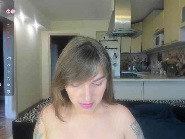 StacyButterfly webcam