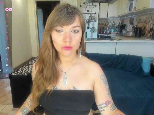 StacyButterfly webcam