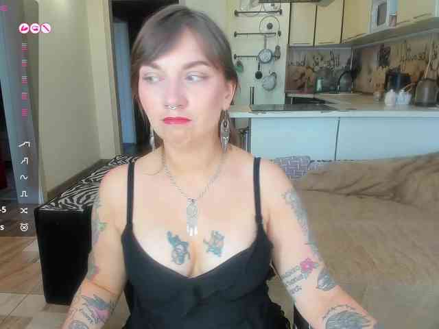Model: StacyButterfly