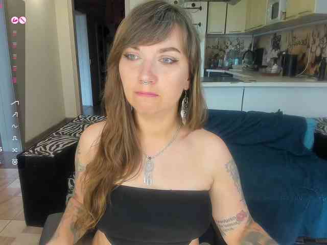 StacyButterfly webcam