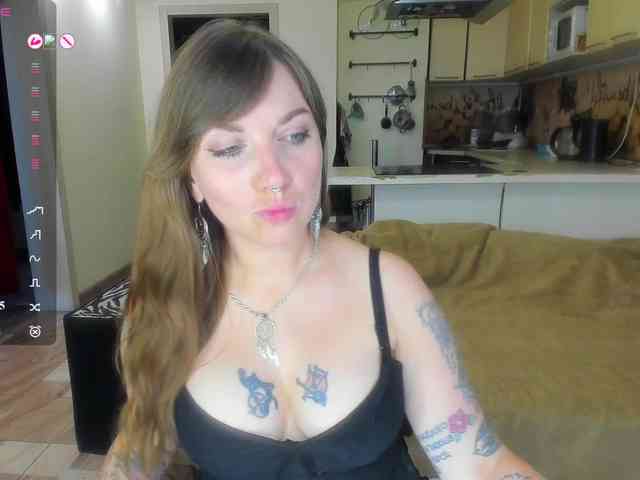 Model: StacyButterfly