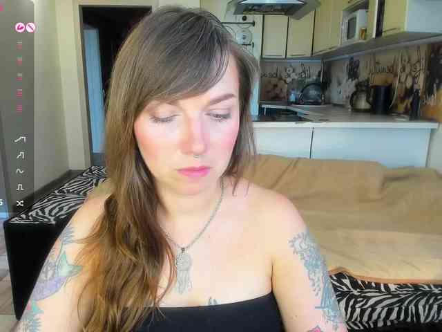 StacyButterfly webcam