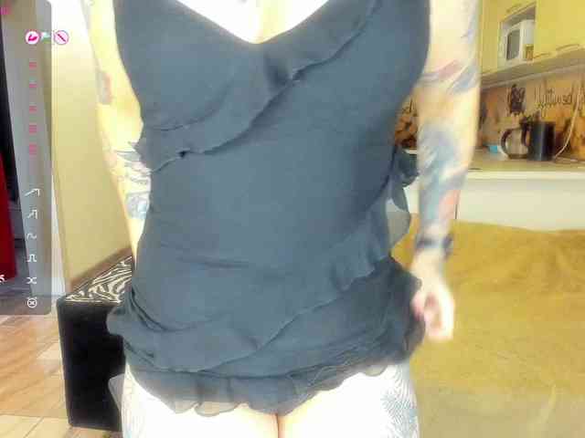 Model: StacyButterfly