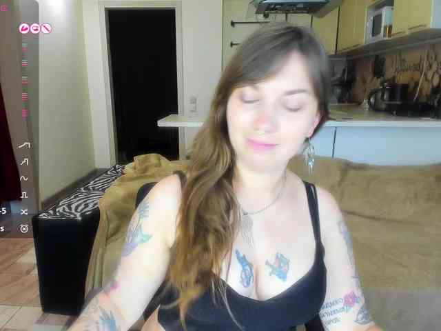 StacyButterfly webcam