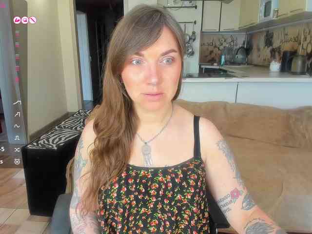 StacyButterfly webcam