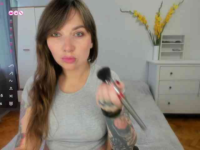 StacyButterfly webcam