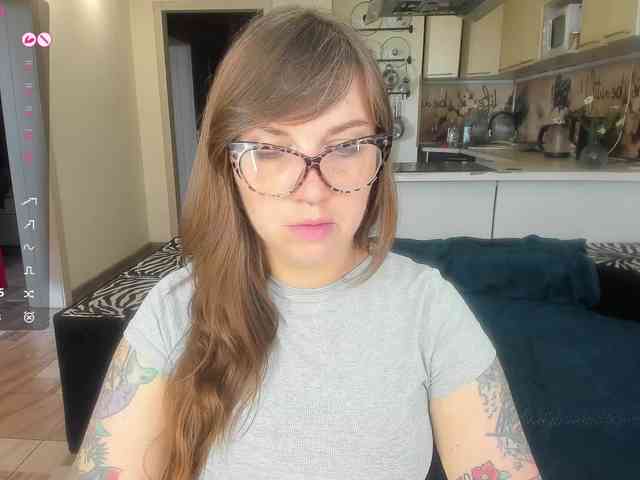 StacyButterfly webcam