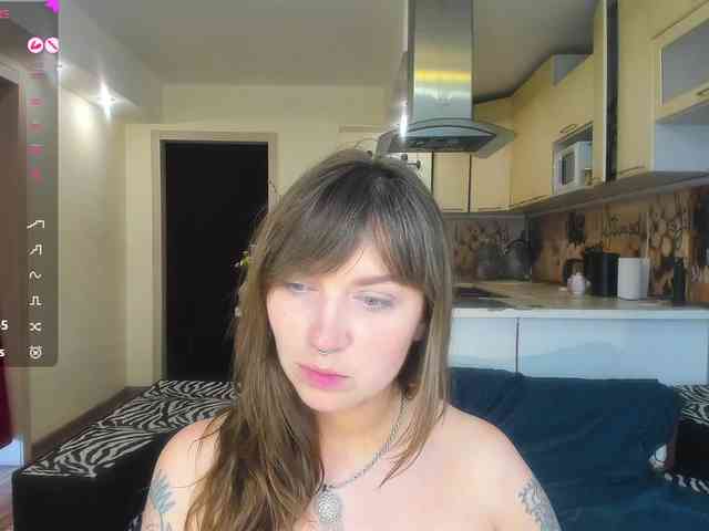 StacyButterfly webcam