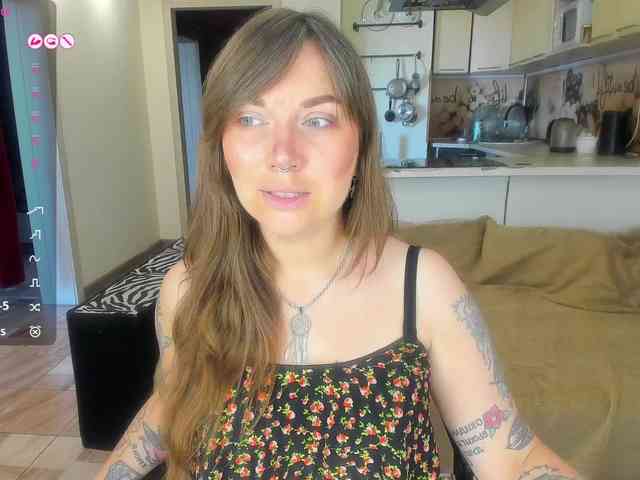 StacyButterfly webcam