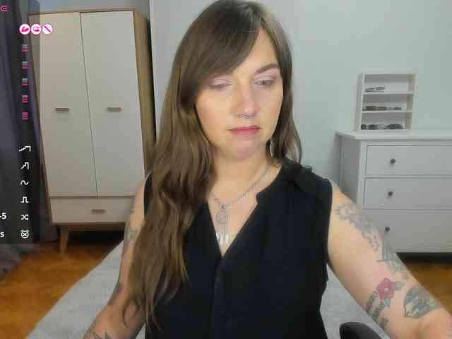 StacyButterfly webcam