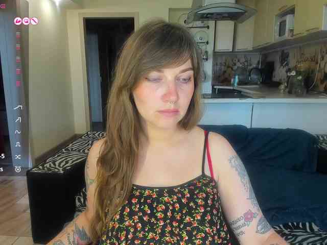 StacyButterfly webcam