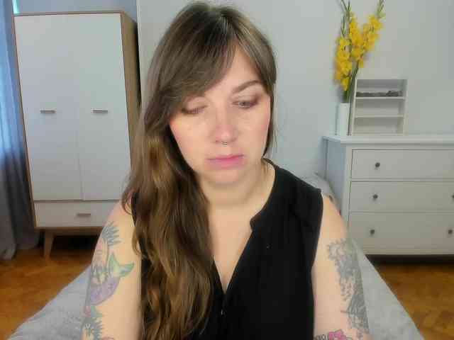 StacyButterfly webcam