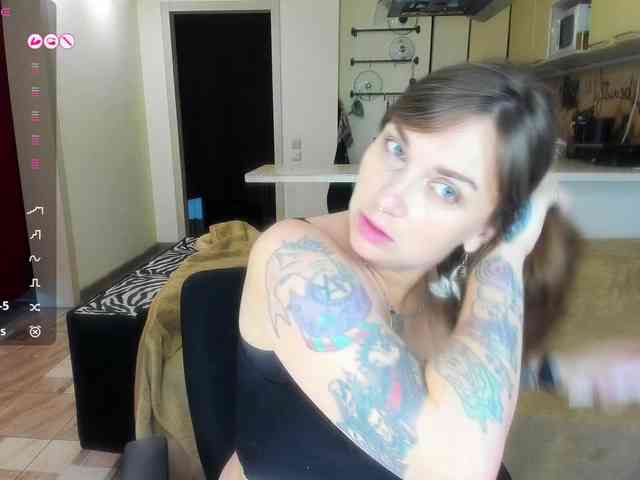 StacyButterfly webcam