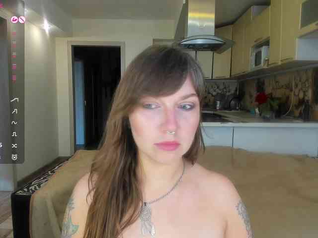 StacyButterfly webcam