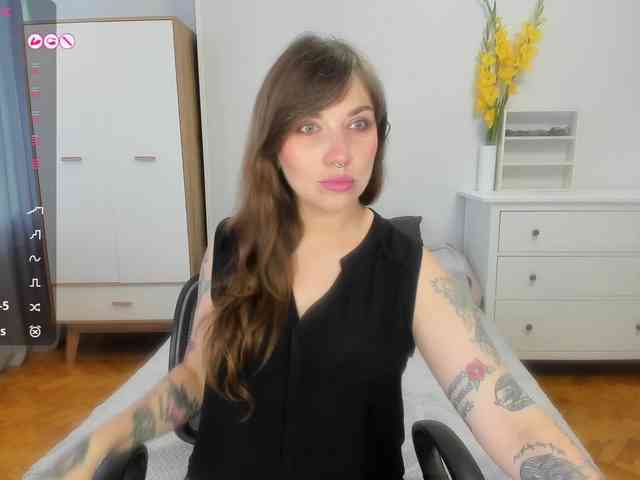StacyButterfly webcam