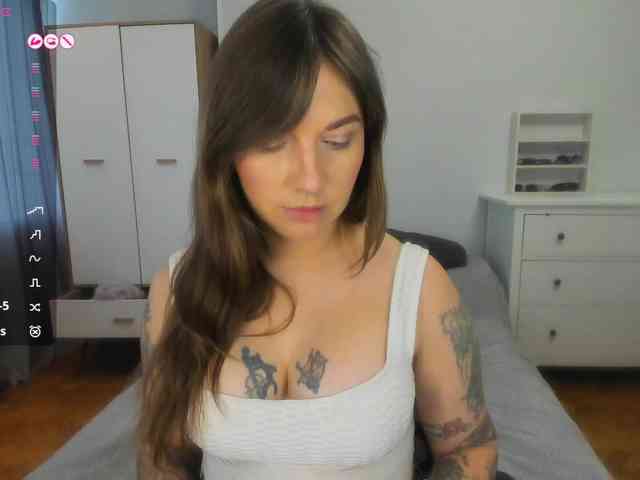 StacyButterfly webcam