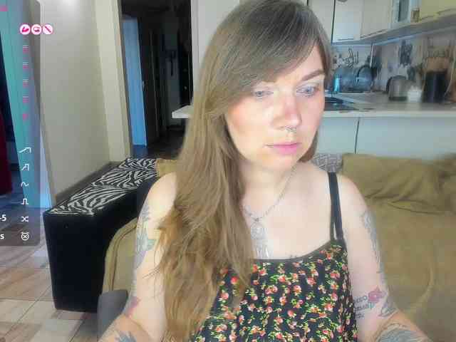 StacyButterfly webcam