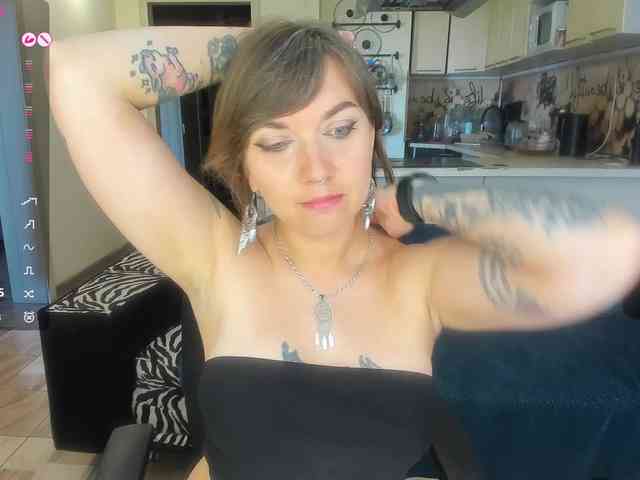 StacyButterfly webcam