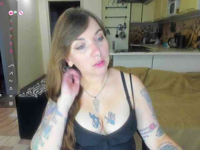 StacyButterfly webcam