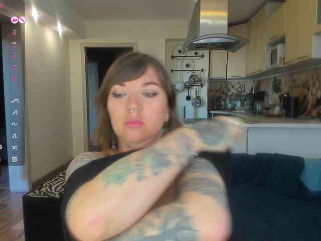 StacyButterfly webcam