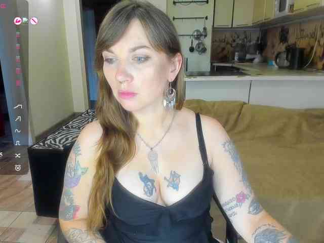 StacyButterfly webcam